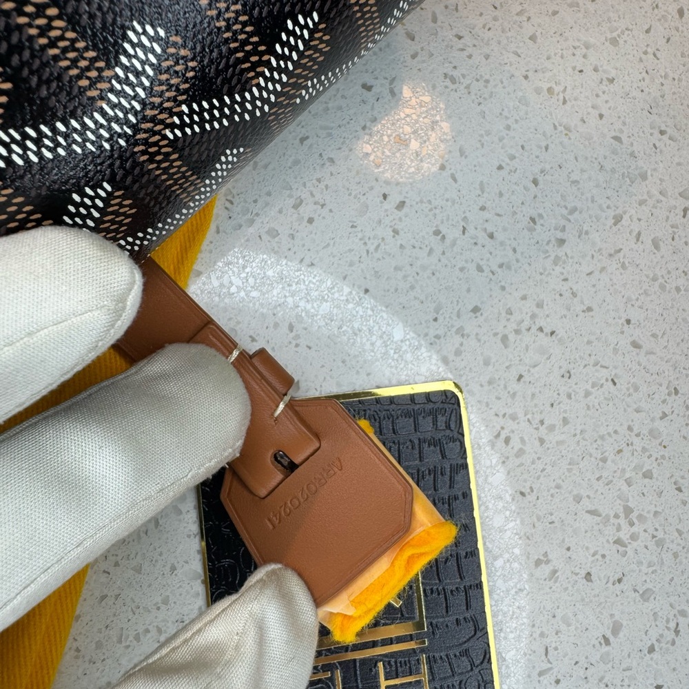 GOYARD DOUBLE WATCH CASE - Picture 12 of 14